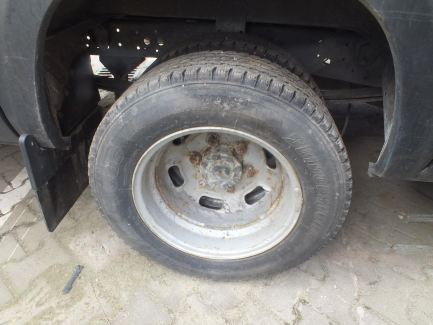 Zdjęcie przedmiotu: Iveco Daily 35C15 V L (19,6m3) Euro 5