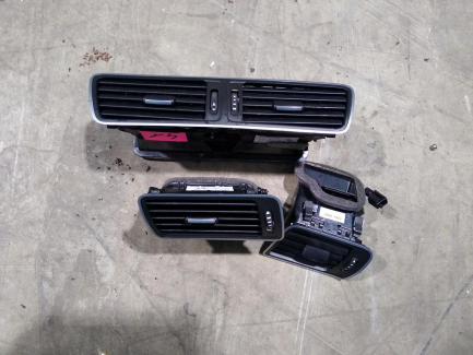 Zdjęcie przedmiotu: Wiosenne obniżki| Prowizja 1% Car parts for Volkswagen Passat