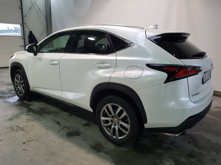Zdjęcie przedmiotu: Lexus NX200T Comfort AWD