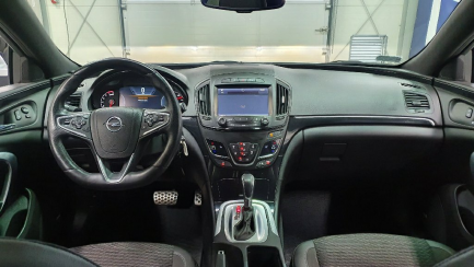 Zdjęcie przedmiotu: Opel Insignia 2.0 T Cosmo aut EU6 A Hatchback 13-17