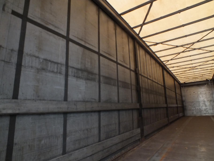 Zdjęcie przedmiotu: KOGEL S24-1 curtain semi-trailer