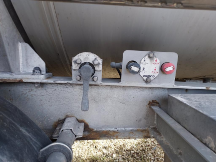 Zdjęcie przedmiotu: MAGYAR 80C Tanker