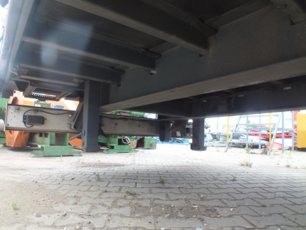 Zdjęcie przedmiotu: Przyczepa skrzyniowa i kurtynowa z osiami centralnymi PLANDEX PTL 18