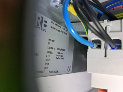 Zdjęcie przedmiotu: PRE Edward Biel EVB Inbox H charging station