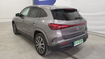 Zdjęcie przedmiotu: Mercedes-benz EQA 300 66.5kWh 4-Matic AMG Line