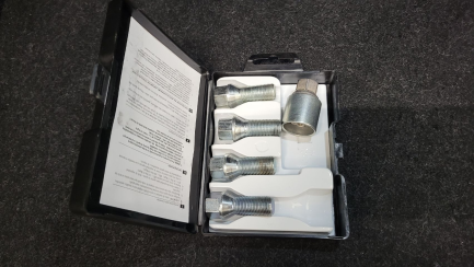 Zdjęcie przedmiotu: BMW 318d Sport Line aut Oświadczenie o utracie DR