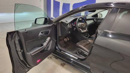 Zdjęcie przedmiotu: Mercedes-Benz CLA 200 7G-DCT AMG Line