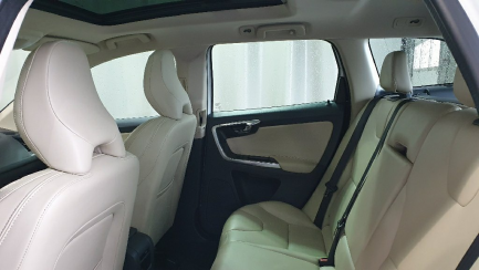 Zdjęcie przedmiotu: Volvo XC60 D5 AWD Summum aut