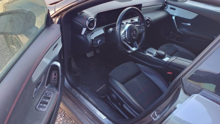 Zdjęcie przedmiotu: Mercedes-benz Cla 180 AMG