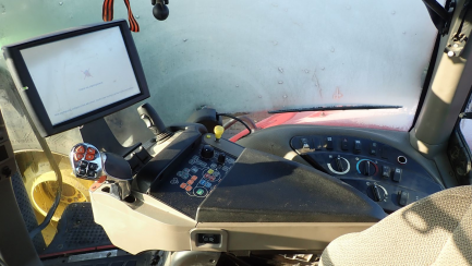 Zdjęcie przedmiotu: CASE Magnum 340 NFC farm tractor