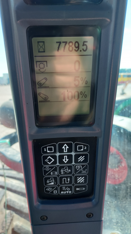 Zdjęcie przedmiotu: Agricultural tractor STEYR CVT6150