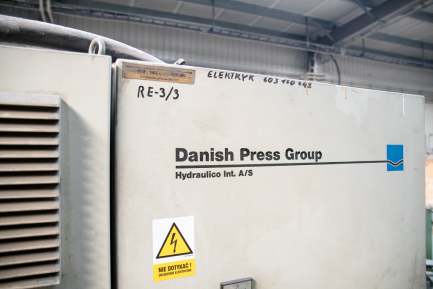 Zdjęcie przedmiotu: Technological line for the production of SICODAN condensers CONDENSER line