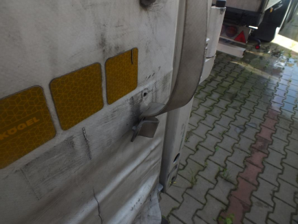 Zdjęcie przedmiotu: Naczepa kurtynowa MEGA KOGEL SN24 S 24-1