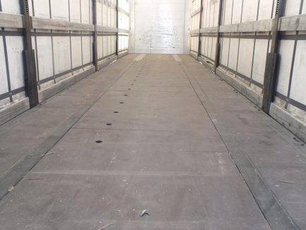 Zdjęcie przedmiotu: Naczepa kurtynowa MEGA KOGEL SN24 S 24-1