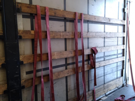 Zdjęcie przedmiotu: K&auml;ssbohrer Maxima Тентований (&laquo;фіранка&raquo;)