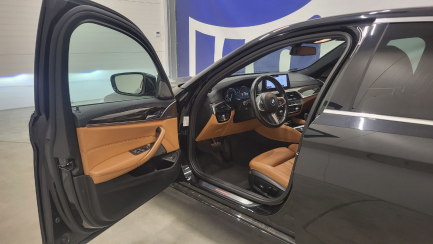 Zdjęcie przedmiotu: BMW 520d xDrive Luxury Line sport-aut