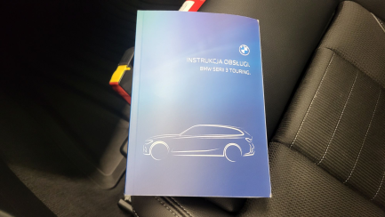 Zdjęcie przedmiotu: BMW 318i Sport Line aut