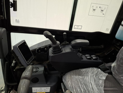 Zdjęcie przedmiotu: Mini koparka SANY SY26U