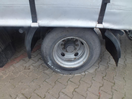 Zdjęcie przedmiotu: Przyczepa skrzyniowa i kurtynowa z osiami centralnymi PLANDEX PTL 18