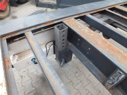 Zdjęcie przedmiotu: Box and curtain trailer with central axles WIELTON PC2