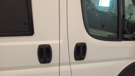 Zdjęcie przedmiotu: Peugeot BOXER 435 2.0 BlueHDi E6 3.5t L4H3