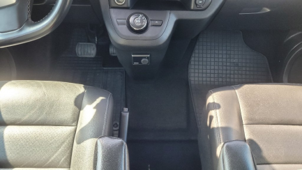 Zdjęcie przedmiotu: Toyota PROACE Verso 2.0 D4-D Long VIP Aut