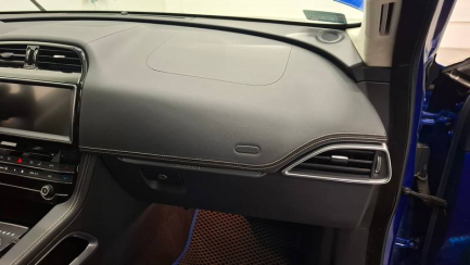 Zdjęcie przedmiotu: Jaguar F-Pace 2.0 R-Sport