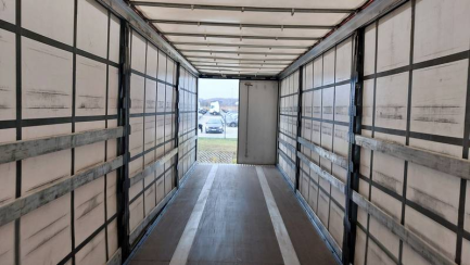 Zdjęcie przedmiotu: SCHWARZMULLER SPA 3/E-100 34.0t