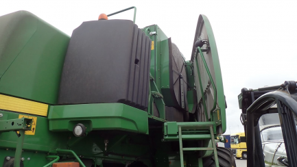 Zdjęcie przedmiotu: JOHN DEERE T660 T600 harvester with HEDER 625R / 625R