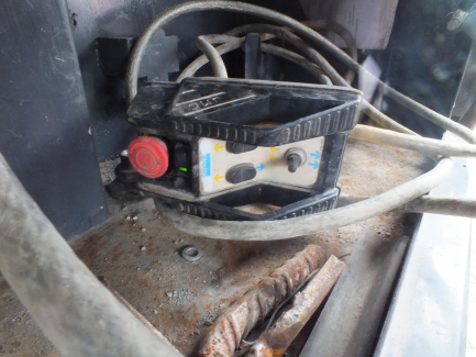 Zdjęcie przedmiotu: SANDVIK QJ341 self-propelled jaw crusher