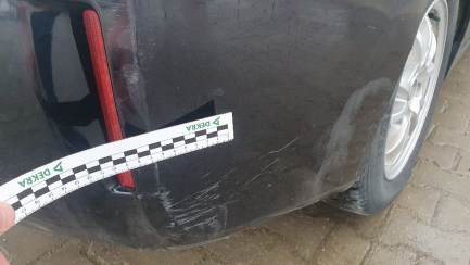 Zdjęcie przedmiotu: Toyota Prius 1.8 HSD Premium