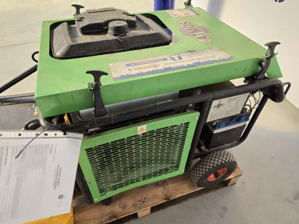 Zdjęcie przedmiotu: Atmos PB82 screw compressor