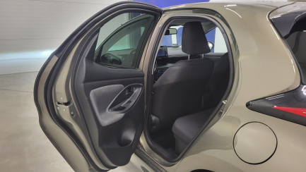 Zdjęcie przedmiotu: Toyota Yaris Hybrid 1.5 Comfort