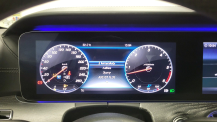 Zdjęcie przedmiotu: Mercedes-benz CLS 400 d 4-Matic 9G-TRONIC Oświadczenie o utracie DR