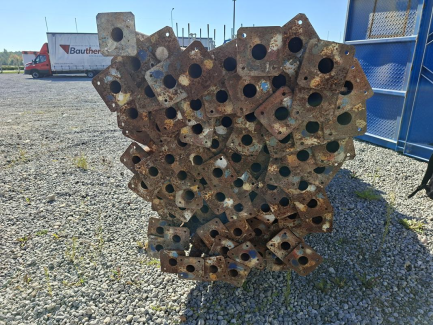 Zdjęcie przedmiotu: Elementy szalunk&oacute;w stropowych 