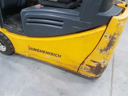 Zdjęcie przedmiotu: W&oacute;zek widłowy Jungheirich EFG220 GE115-310ZT