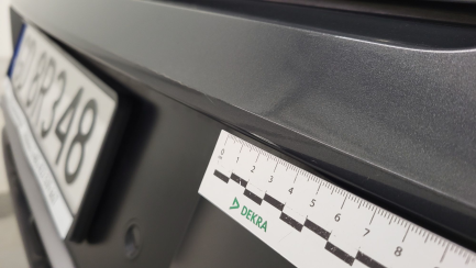 Zdjęcie przedmiotu: Hyundai Elantra 1.6 Smart