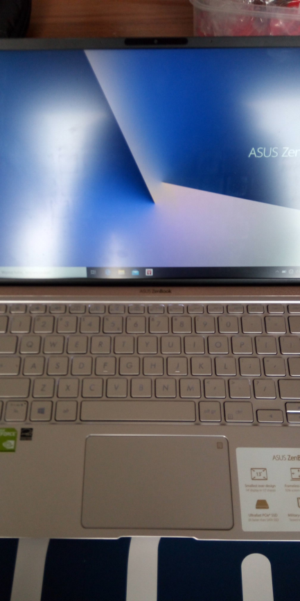 Zdjęcie przedmiotu: ASUS ZenBook 14.1 "Laptop UX433FN i7-8565U / 16GB / 512PCie / Win10