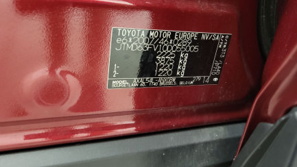 Zdjęcie przedmiotu: Toyota RAV4 2.5 Hybrid Executive 4x4