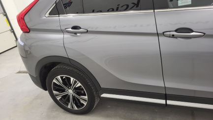 Zdjęcie przedmiotu: Mitsubishi Eclipse Cross 1.5 T GPF Instyle CVT 4WD