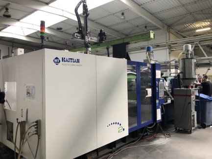 Zdjęcie przedmiotu: HAITIAN JU 5500 II PLUS injection molding machine