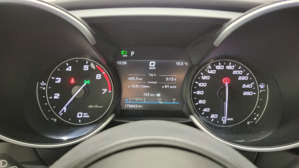 Zdjęcie przedmiotu: ALFA ROMEO Giulia 2.0 Turbo Veloce aut