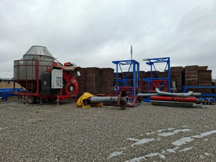 Zdjęcie przedmiotu: Suszarnia mobilna do ziarna PEDROTTI LARGE MAXI 220-250