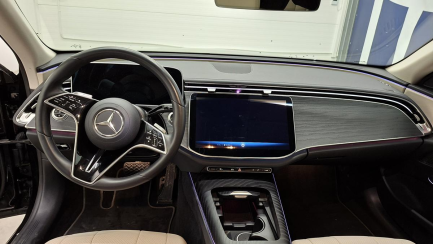 Zdjęcie przedmiotu: Mercedes-benz E 200 Avantgarde 4Matic