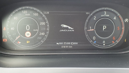 Zdjęcie przedmiotu: Jaguar E-PACE SUV