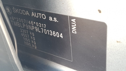 Zdjęcie przedmiotu: Skoda Superb Combi 2.0 TSI 4x4 L&K DSG