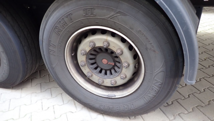 Zdjęcie przedmiotu: KOEGEL S24-1 curtain semi-trailer