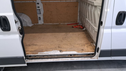 Zdjęcie przedmiotu: Citroen Jumper 35 2.0 BlueHDi 35 L2H2 E6 3.5t