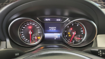 Zdjęcie przedmiotu: Mercedes-benz Cla 200 7G-DCT Urban