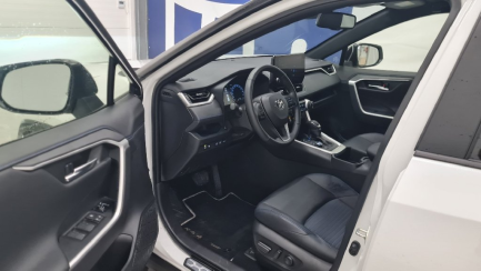 Zdjęcie przedmiotu: Toyota Rav4 2.5 Hybrid Selection 4x4